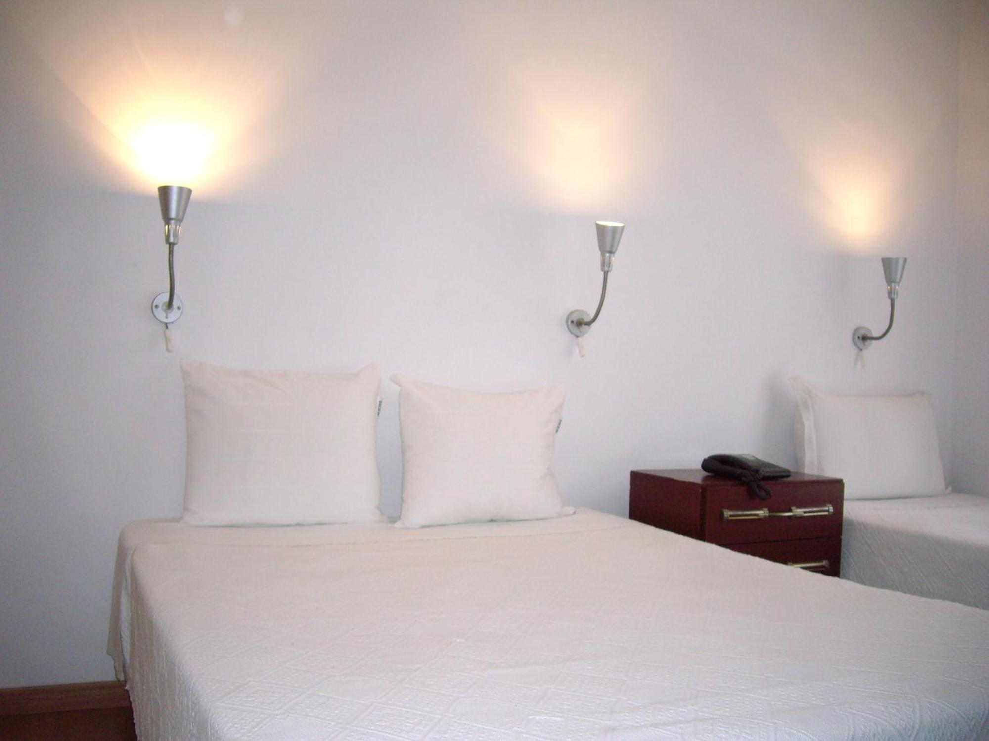 Bed and Breakfast Residencial Camoes Lisboa Exterior foto