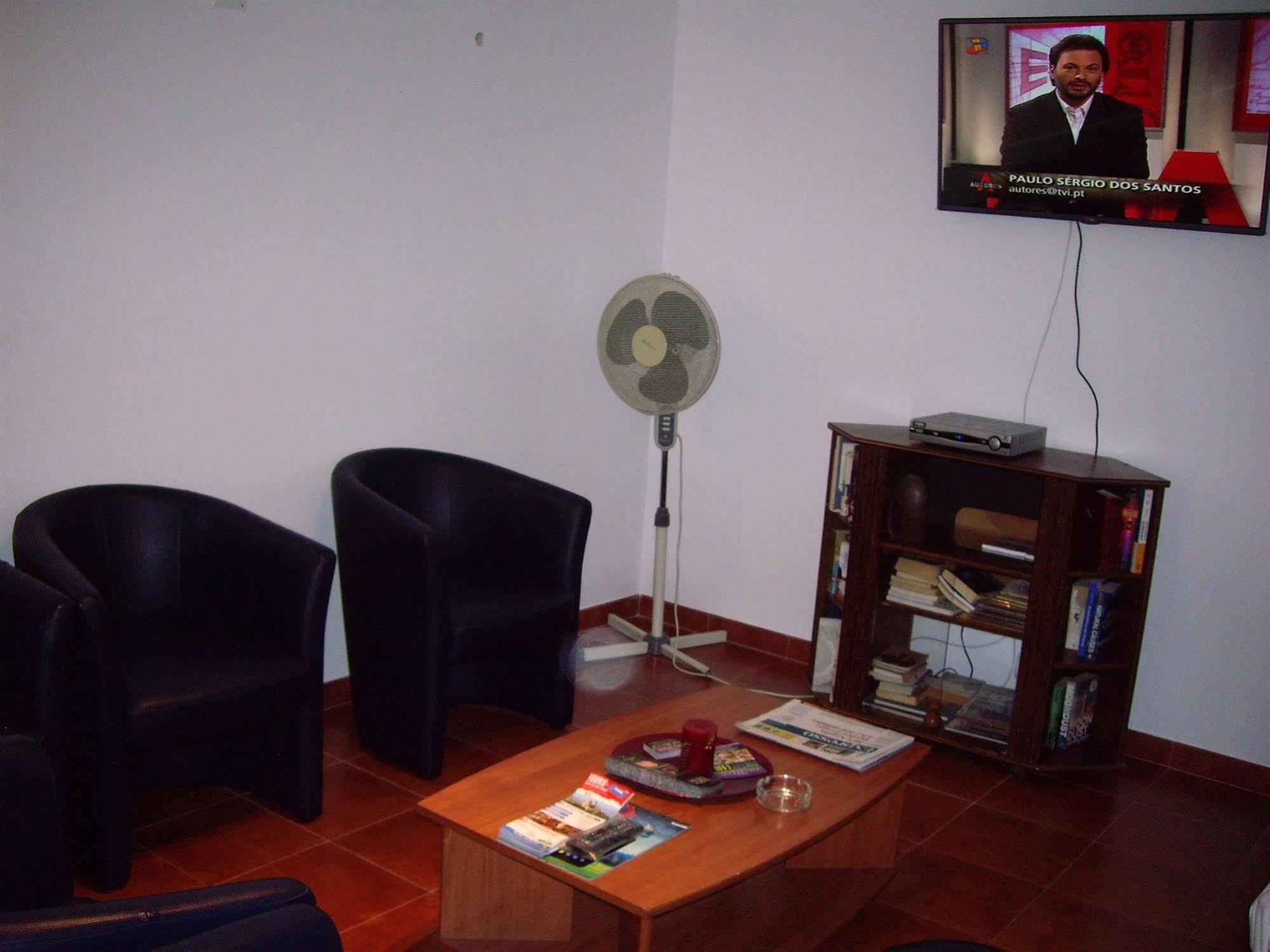 Bed and Breakfast Residencial Camoes Lisboa Exterior foto